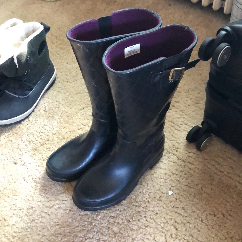 Sorry rain boots